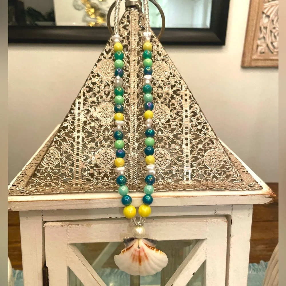 Seashell beaded pearl beach necklace nantucket yellow blue surfer‎ girl toggle